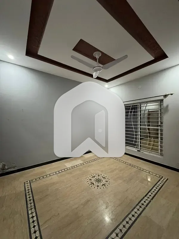 E-11 ISLAMABAD 1 Kanal Lower Portion Basement For Rent 3 Bed With Washroom Drawing Dining Tv Lounge Kichen Parking Gas Electricity, photo 30