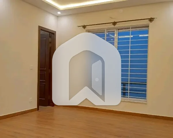 Centrally Located Lower Portion For Rent In D-12/4 Available, photo 3