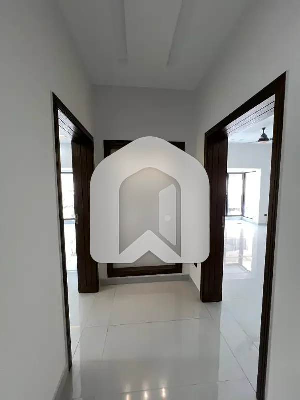 D-12 Islamabad 10Marla Ground Portion For Rent 3bed With Washroom Drawing Dining Room Tv Lounge Kitchen Parking Gas Electric Meter Separate, photo 7