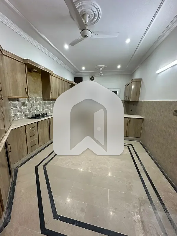 D-12 Islamabad 1 Kanal Lower Portion Basement For Rent 3 Bed With Washroom Drawing Dining Tv Lounge Kichen Store Room Parking Gas Electricity Meter Separate, photo 6