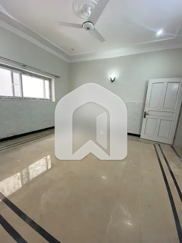 D-12 Islamabad 1 Kanal Lower Portion Basement For Rent 3 Bed With Washroom Drawing Dining Tv Lounge Kichen Store Room Parking Gas Electricity Meter Separate, photo 29