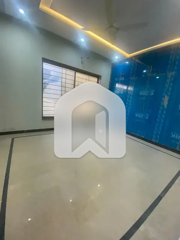 ShahAllahDitta st 1 Near to D-12 Markaz Islamabad 1Kanal Brand New Luxury Ground Portion For Rent 3bed with washroom Drawing Dining Tvl Kichen parking, photo 6