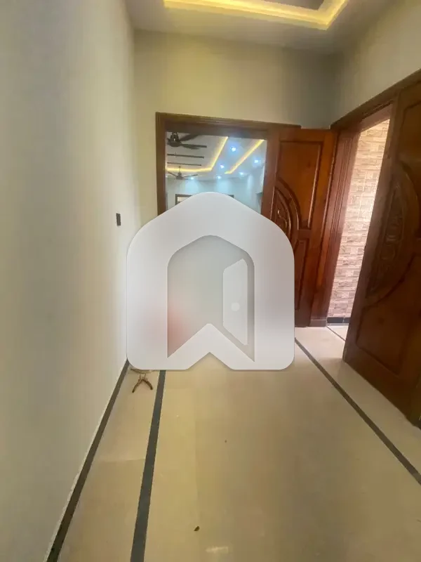 ShahAllahDitta st 1 Near to D-12 Markaz Islamabad 1Kanal Brand New Luxury Ground Portion For Rent 3bed with washroom Drawing Dining Tvl Kichen parking, photo 3