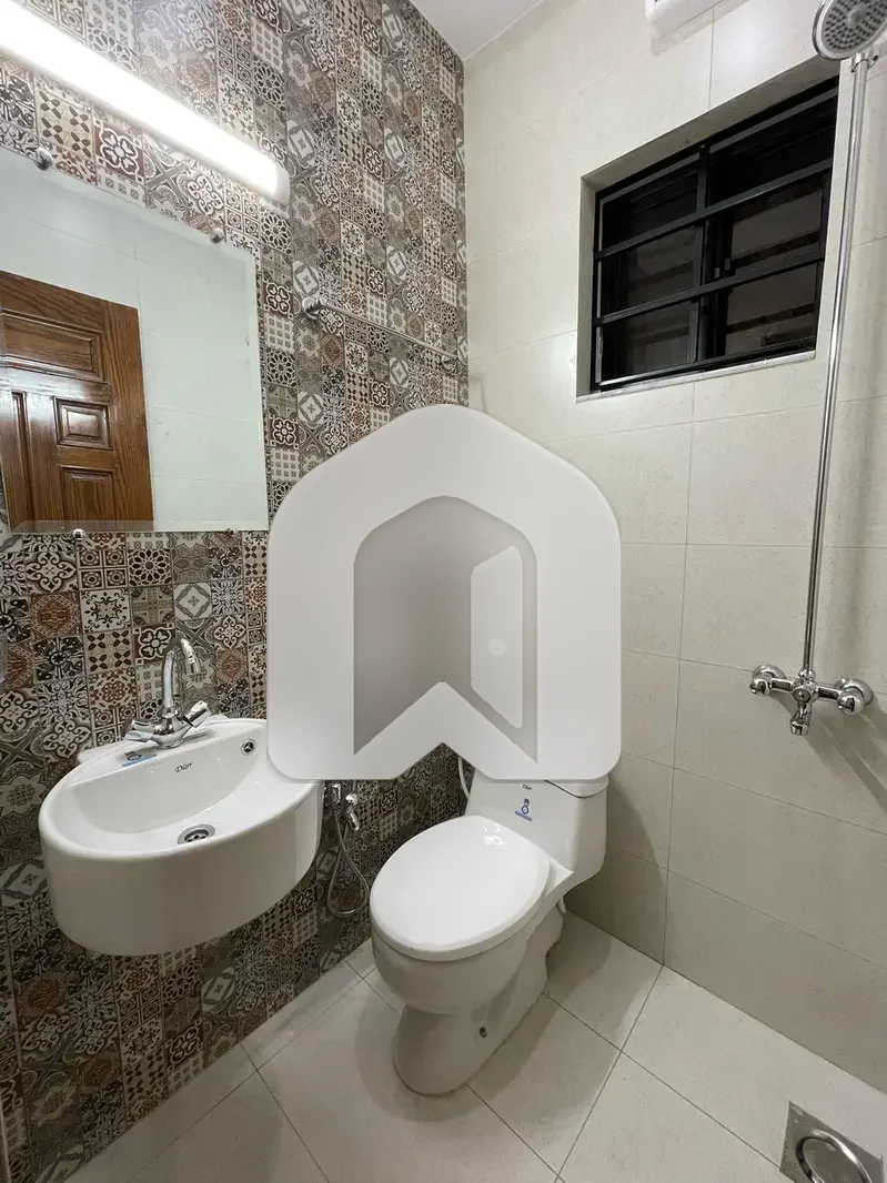 10 Marla Open Basment Available For Rent G-13/4 Islamabad, photo 6