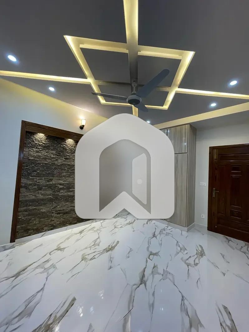 10 Marla Open Basment Available For Rent G-13/4 Islamabad, photo 7