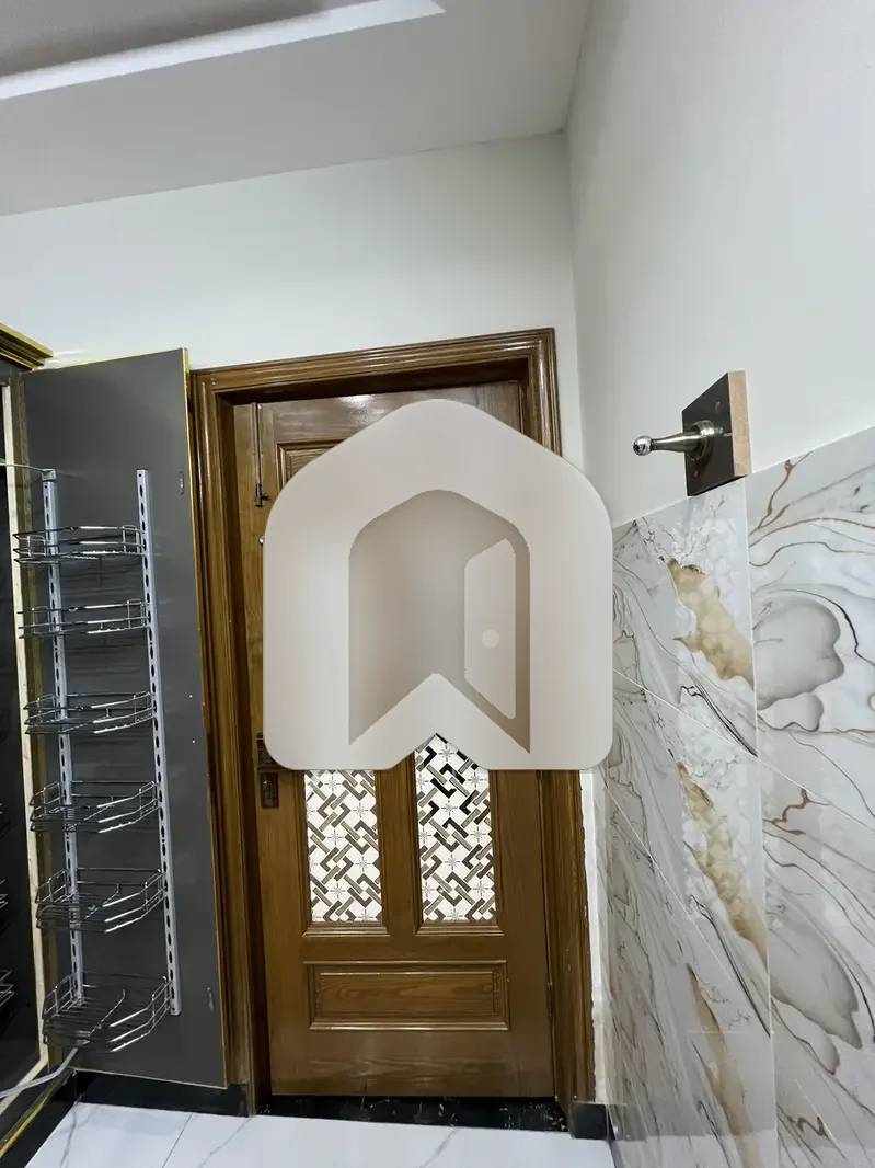 14 Marla Open Basment Available For Rent G-14/4 Islamabad, photo 4