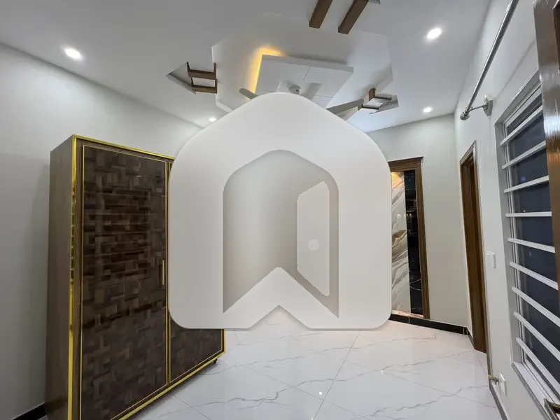 14 Marla Open Basment Available For Rent G-14/4 Islamabad, photo 5