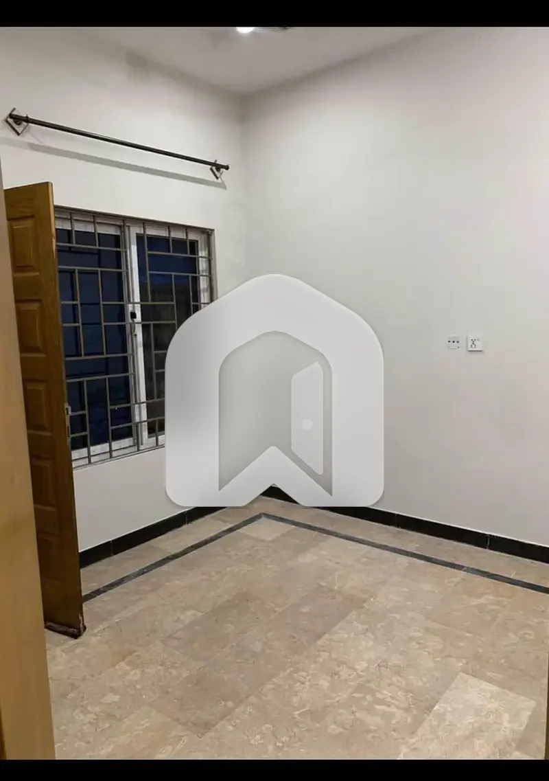 4 Marla Open Basment Portion Available For Rent G-13/4, photo 6