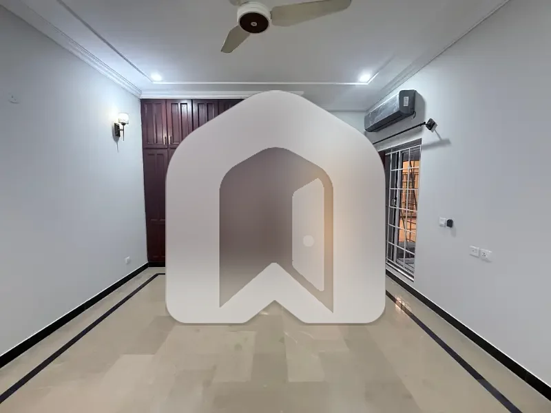 LOWER PORTION FOR RENT IN F-6, photo 10
