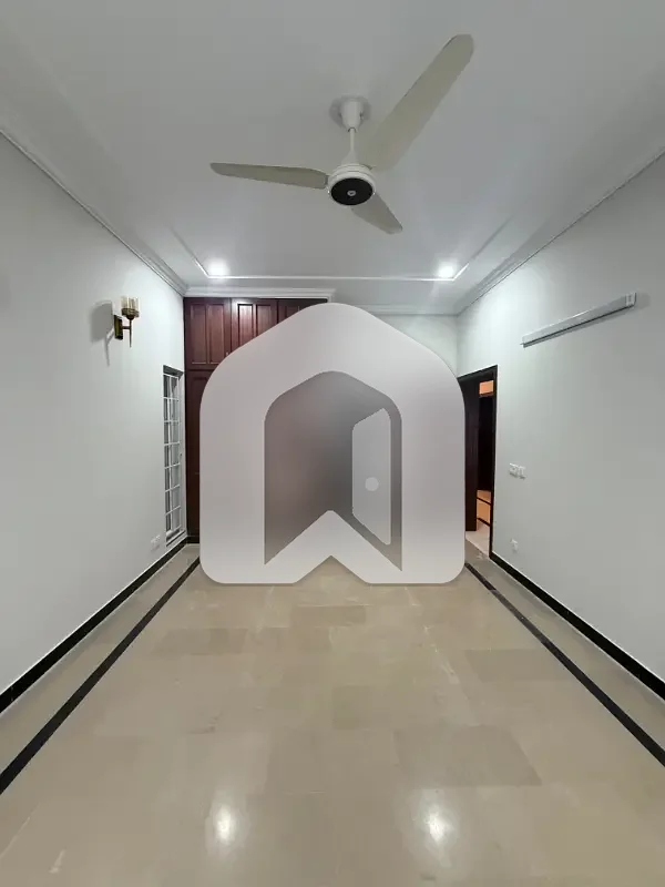 LOWER PORTION FOR RENT IN F-6, photo 6