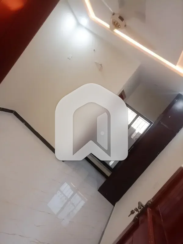 Mumtaz City 5 Marla Lower Portion For Rent Available, photo 2