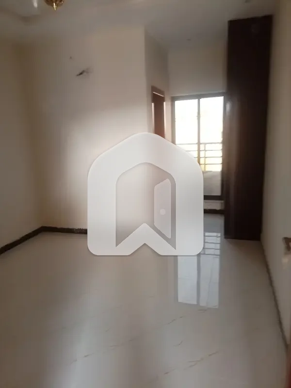 Mumtaz City 5 Marla Lower Portion For Rent Available, photo 6