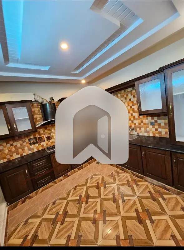 10 Marla Tile Flooring Ground Floor Near Kashmir Highway All Facilities Gas Electric Separate Parking G-13/1, photo 2