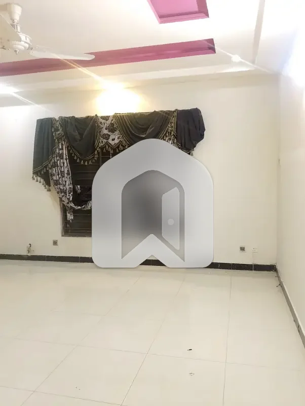 Luxury 6090 Ground Portion for Rent Near Shifa Hospital, I-8 Islamabad, photo 24