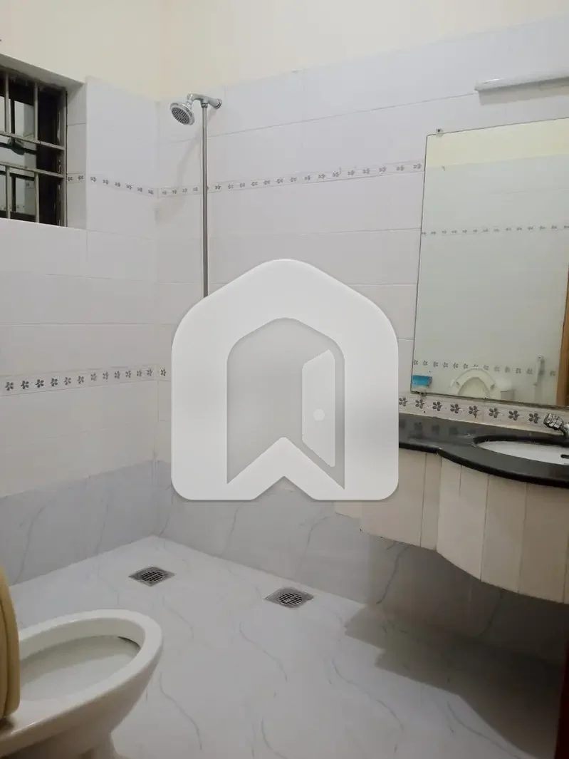 Spacious 3-Bedroom Basement Portion For Rent In I-8 Neat & Clean, photo 7