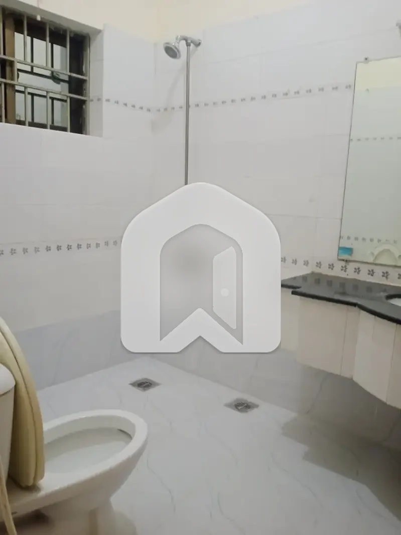 Spacious 3-Bedroom Basement Portion For Rent In I-8 Neat & Clean, photo 8