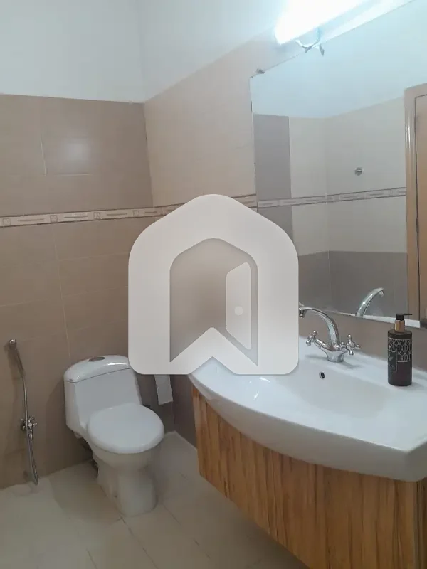 E-11 Ground Portion 8 Marla Having 2 Bedrooms Attached Washrooms Drawing TvL Kitchen Rent 85K, photo 5