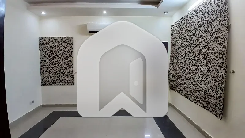 E-11 Ground Portion 8 Marla Having 2 Bedrooms Attached Washrooms Drawing TvL Kitchen Rent 85K, photo 4