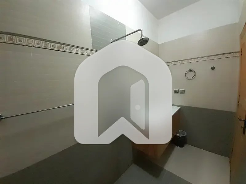 E-11 Ground Portion 8 Marla Having 2 Bedrooms Attached Washrooms Drawing TvL Kitchen Rent 85K, photo 3