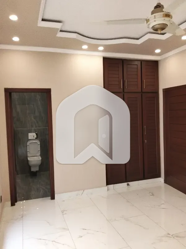 Pwd one kannal ground portion for rent, photo 10