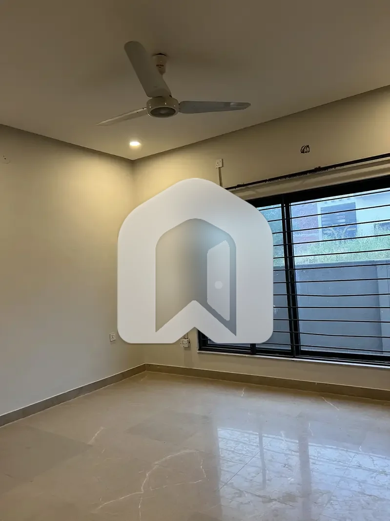 10 Marla Ground Portion Available For Rent, photo 4