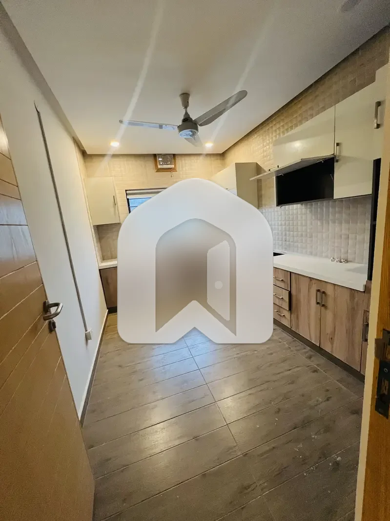 10 Marla Ground Portion Available For Rent, photo 5