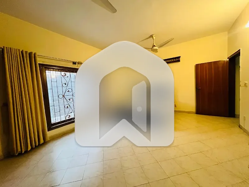 GROUND PORTION FOR RENT IN F-7, photo 8