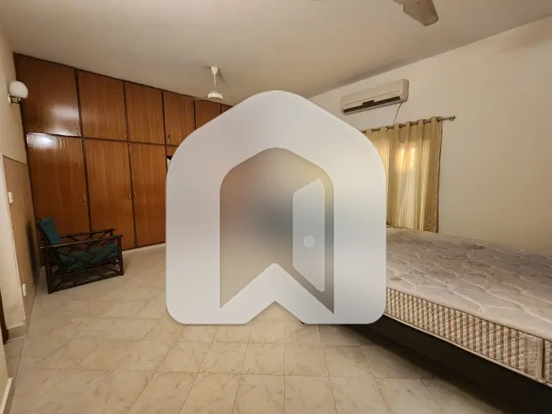 GROUND PORTION FOR RENT IN F-7, photo 17