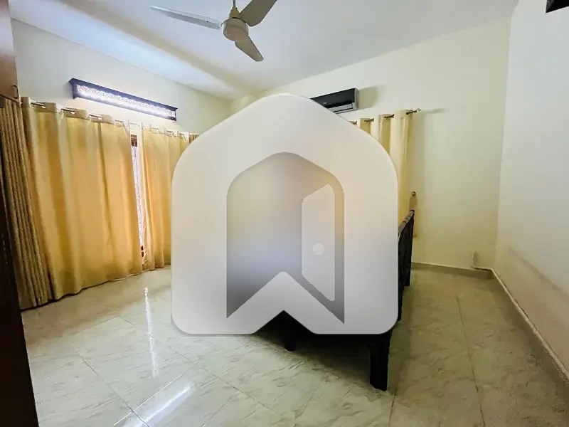 GROUND PORTION FOR RENT IN F-7, photo 9