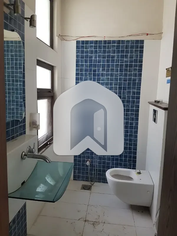 LOWER PORTION FOR RENT IN F-8, photo 3