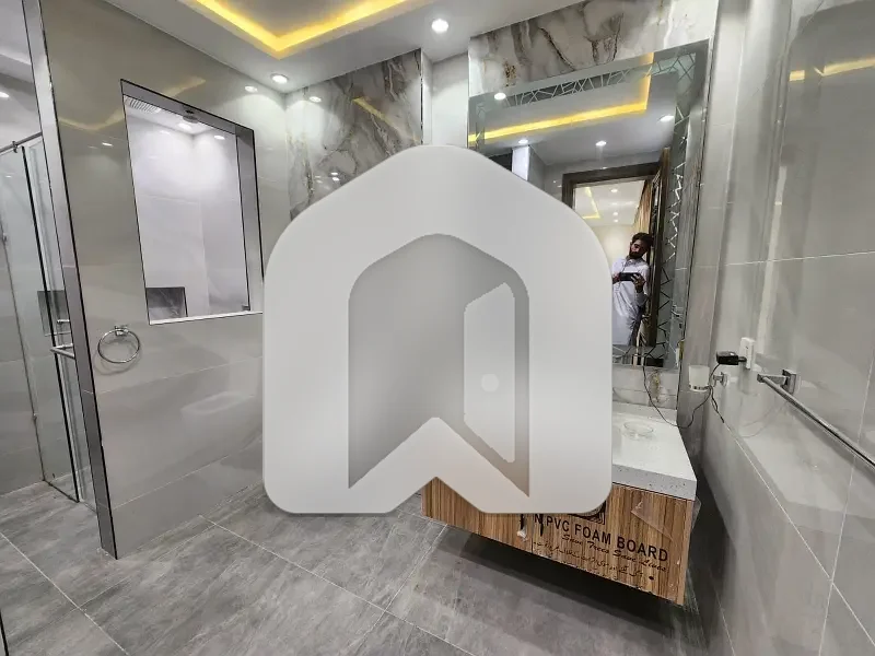 FULLY FURNISHED LOWER PORTION FOR RENT IN F-8, photo 13