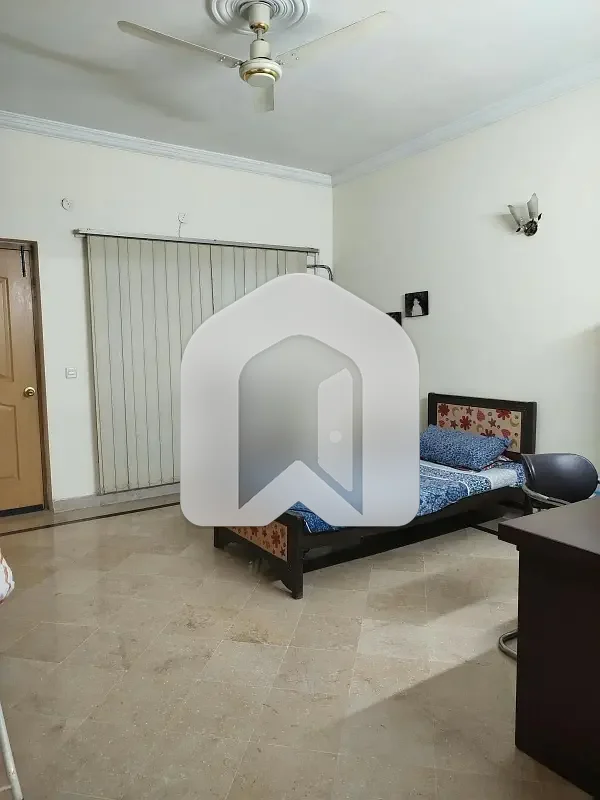 Open Basement For Rent Prime Location, photo 6