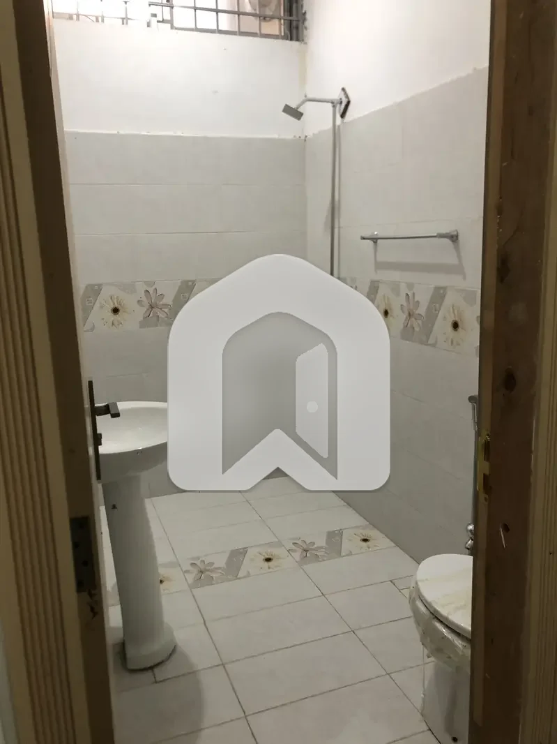 Open Besment for rent, photo 3
