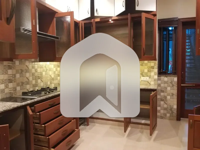 Beautiful Fully Furnished Ground Portion Available For Rent, photo 2