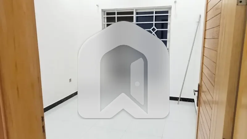 14 Marla Spacious Basement for Rent | 3 Bed | 3 Bath | Car Parking | Ideal for Families, photo 15