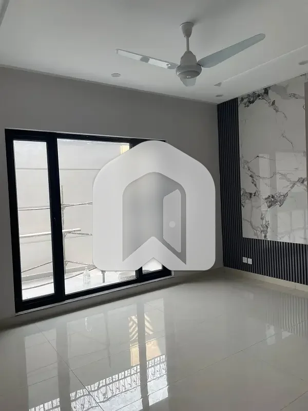 Islamabad D12 Brand New Basement For Rent, photo 8