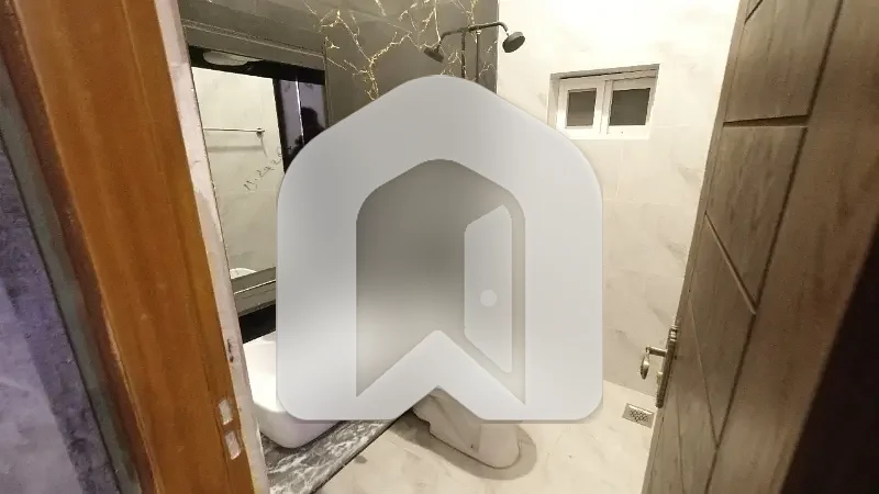 Centrally Located Lower Portion Available In E-11 For rent, photo 6