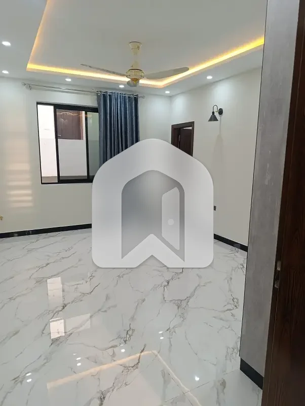 Ready To Rent A Lower Portion 1 Kanal In E-11 E-11, photo 5