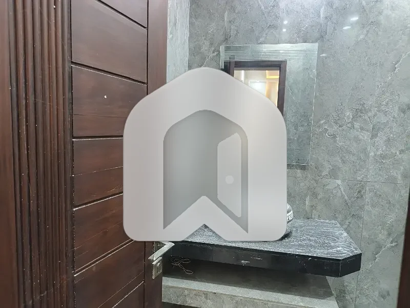 F-10 New Uppar Portion 4 Bedroom 4 Bath, photo 22