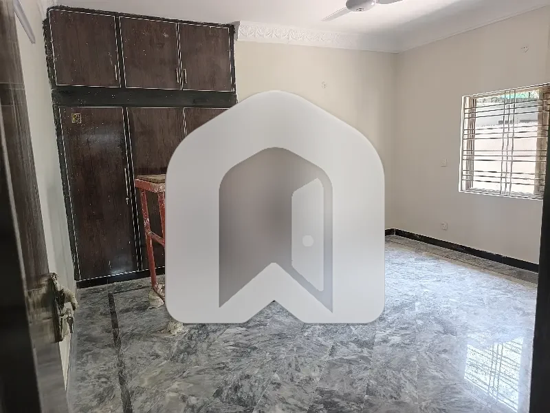 F10 Uppar Portion 4 Bedroom 4 Bath Tile Flooring, photo 5