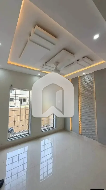 Brand New Portion For Rent Available In I-11/2 Islamabad Ideal Location Near By International Islamic University, photo 2
