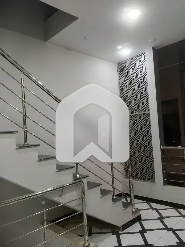 Brand New Portion For Rent Available In I-11/2 Islamabad Ideal Location Near By International Islamic University, photo 7