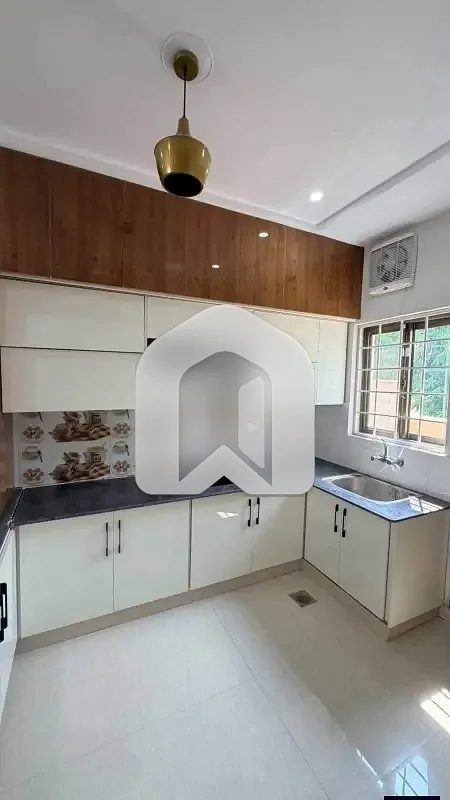 Brand New Portion For Rent Available In I-11/2 Islamabad Ideal Location Near By International Islamic University, photo 6