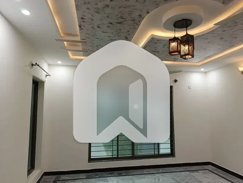 10 Marla Upper Portion Available For Rent In Multi Gardens MPCHS B-17 Multi Gardens MPCHS B-17 Is A Good Society For Residence, photo 9