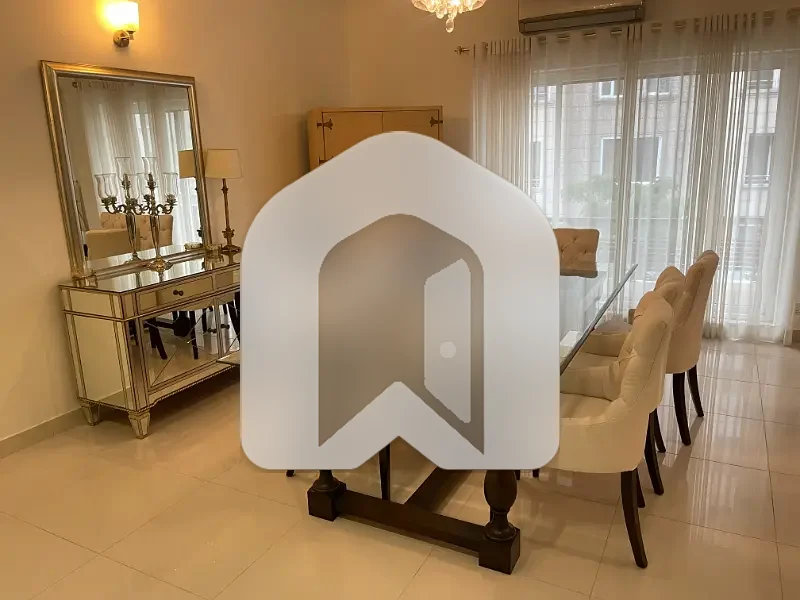 Modern Design Ideal Location Independent First Floor Furnished Separate Gate Size 500 Yards, photo 2