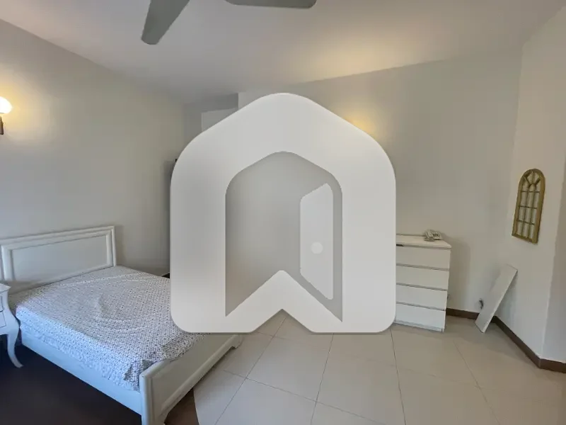 Modern Design Ideal Location Independent First Floor Furnished Separate Gate Size 500 Yards, photo 14