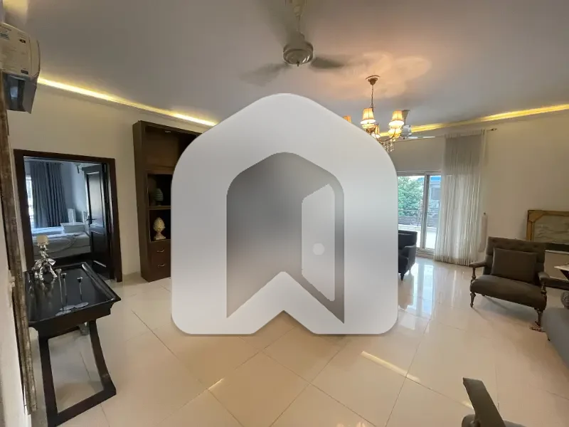 Modern Design Ideal Location Independent First Floor Furnished Separate Gate Size 500 Yards, photo 27