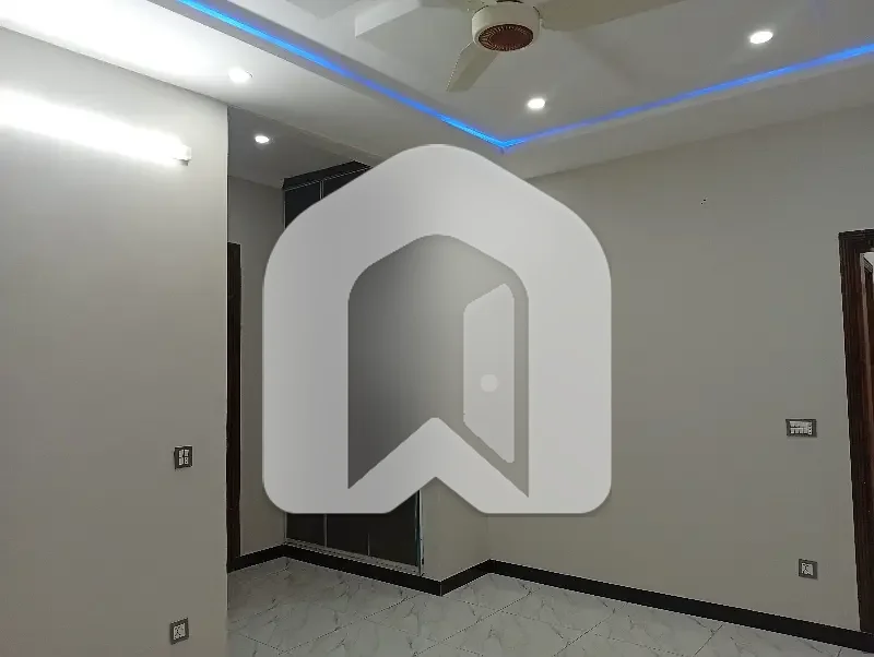 10 Marla Upper Portion Available For Rent In Pakistan Town Phase 1 Like Brand New, photo 4