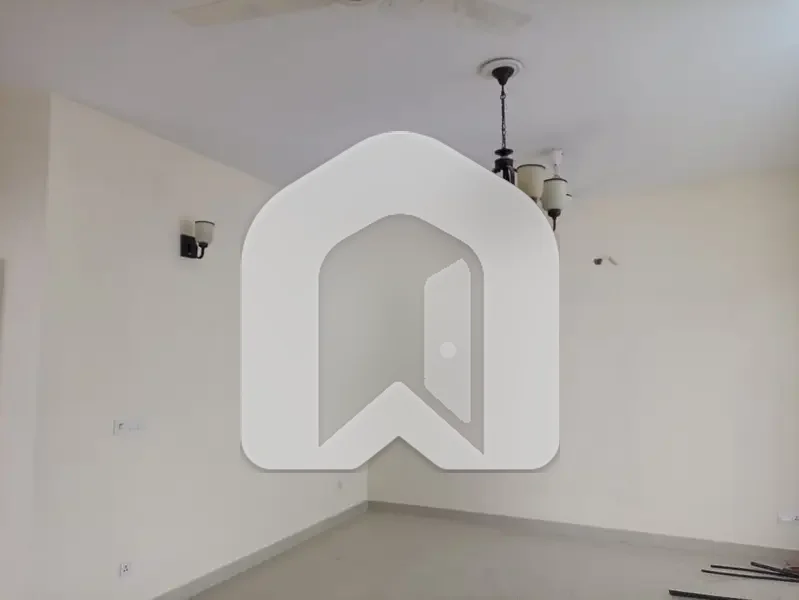 10 Marla Upper Portion For Rent-Sector A, photo 2