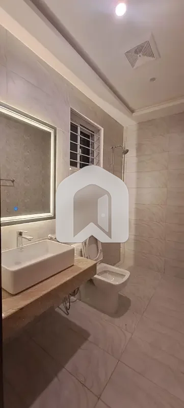 D-12 Islamabad 4080 Upper Portion For Rent 3bed With Washroom D/D Tvl Kichen Room Gas Electric Parking, photo 13